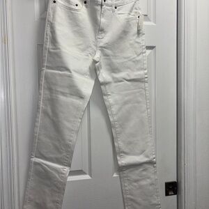 Amazon Essentials Women's Straight Leg Cream Jeans